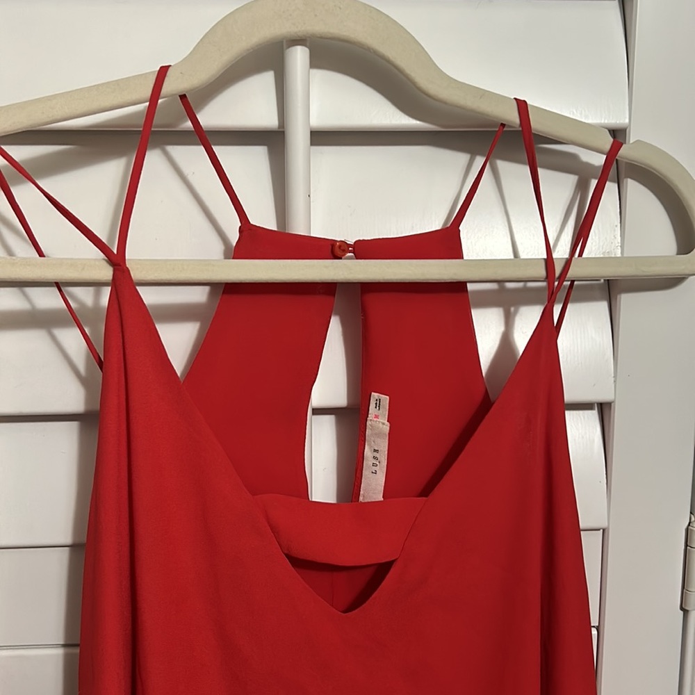 Cute Red Tank - Picture 2 of 2